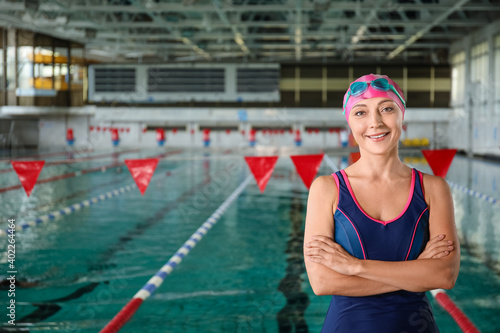 Sporty female swimmer in pool © Pixel-Shot