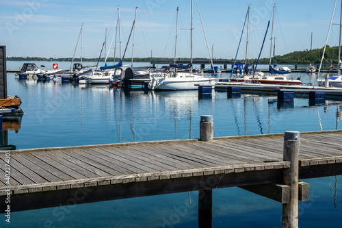 Wallpaper Mural boats in marina Torontodigital.ca