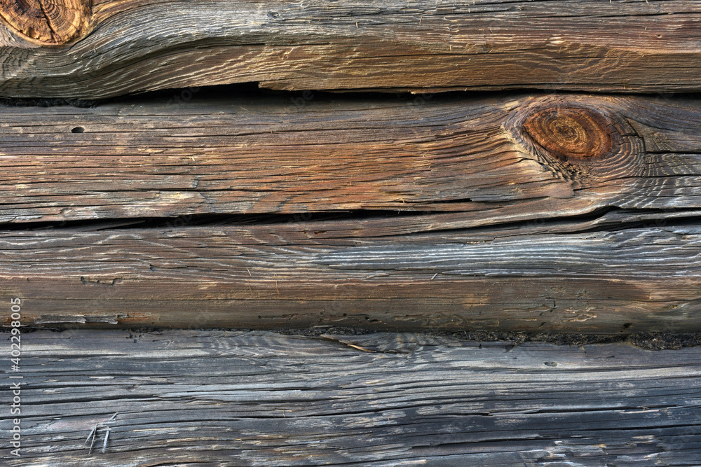Naklejka premium Brown pine log wall surface