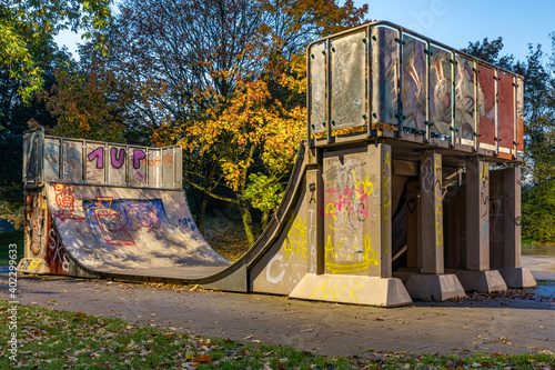 Große Halfpipe in HDR  photo