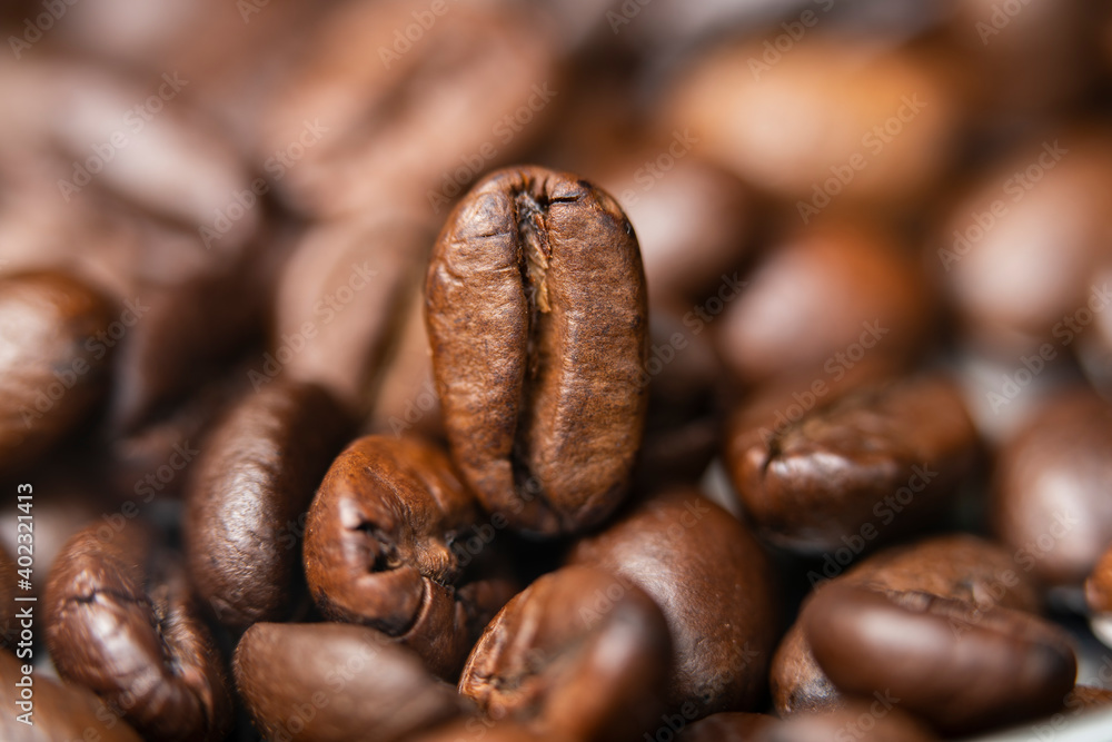 close up of coffee beans - obrazy, fototapety, plakaty 