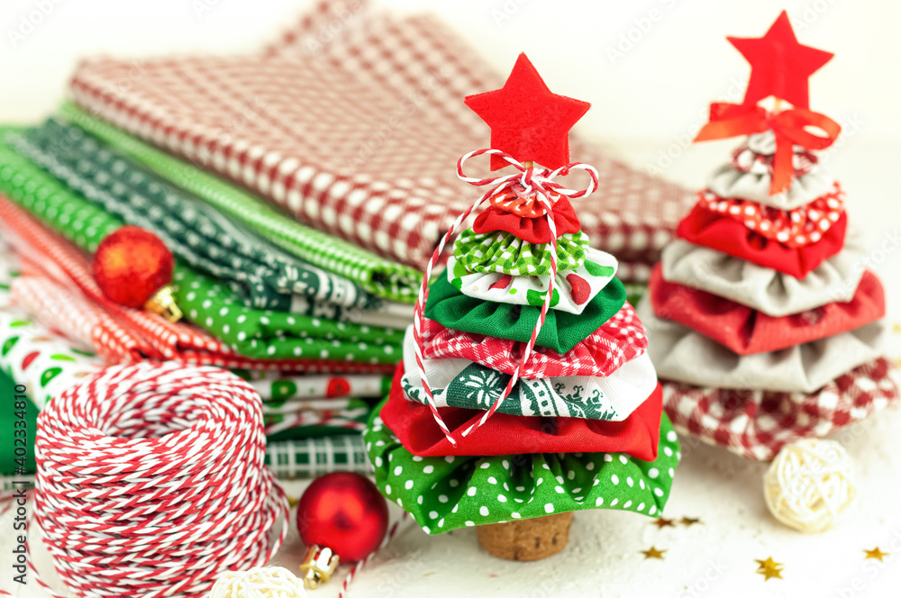 Obraz premium Christmas tree made of multi-colored fabric.Christmas and New Year.