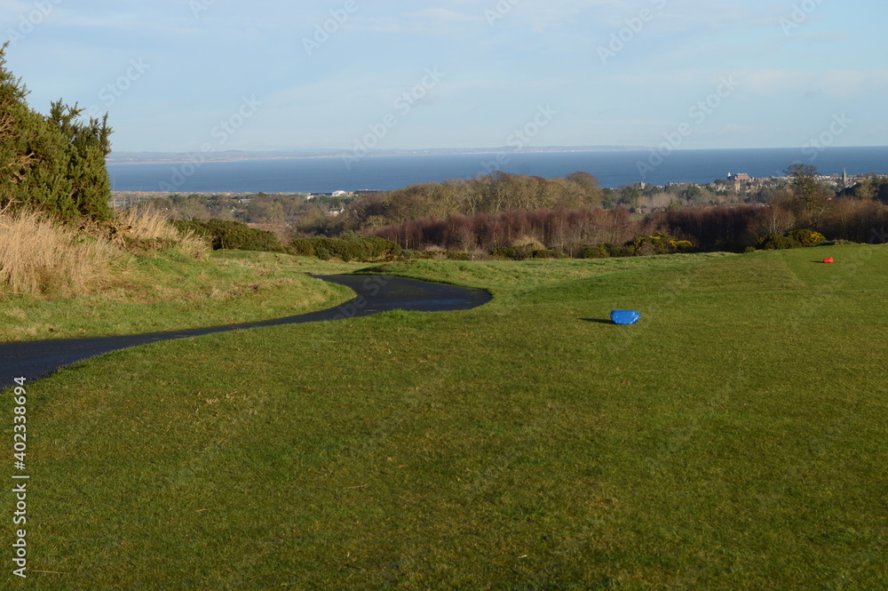 Naklejka premium Views across the golf course from Craigtoun to St Andrews Bay on a sunny December day