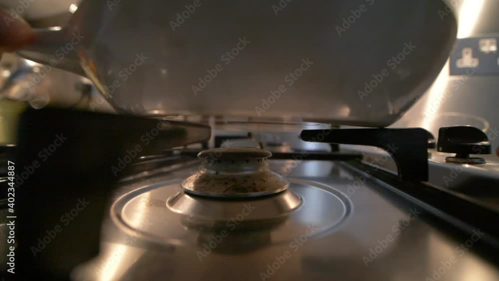 Gas cooker turning on and off, Slow motion gas cooker in the kitchen, no more gas stoves Gas cooker turning on and off, Slow motion gas cooker in the kitchen, no more gas stoves