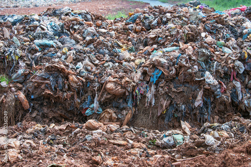 Solid waste in Goiana City Sanitary Landfill. Jul 2016