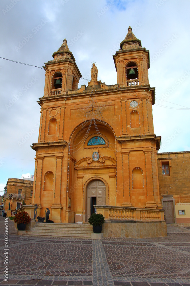 La ville cotière de Marsaxlokk à Malte