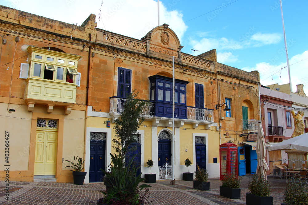 La ville cotière de Marsaxlokk à Malte