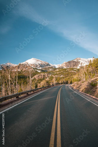 road to the mountains