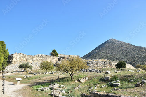 Vista de los principales monumentos y sitios de Grecia. Ruinas de Micenas (Mycenae), ciudad de Agamenón (Agamemnon) photo