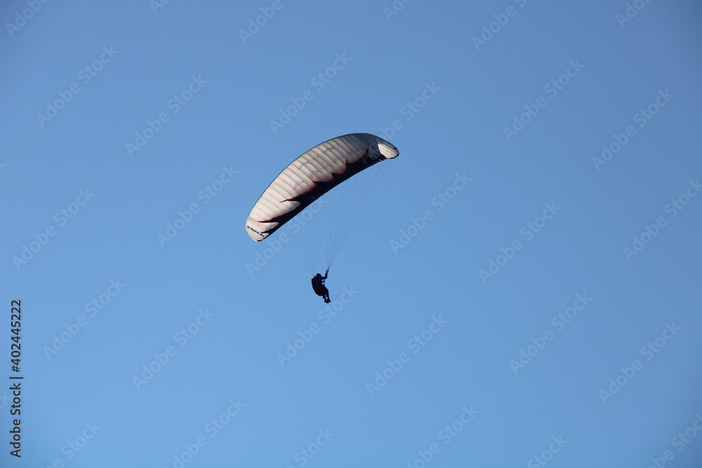 Paragliding in Lüsen (Lüsnertal, South Tyrol) Paragliding in Lüsen (Lüsnertal, South Tyrol)
