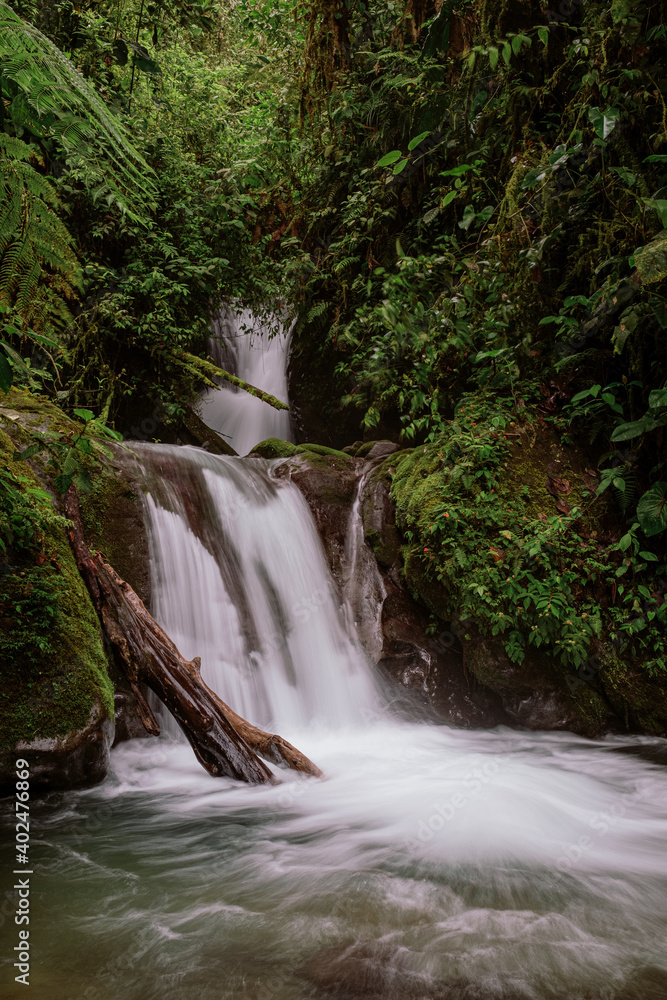 Wasserfall am Rio Santuarios