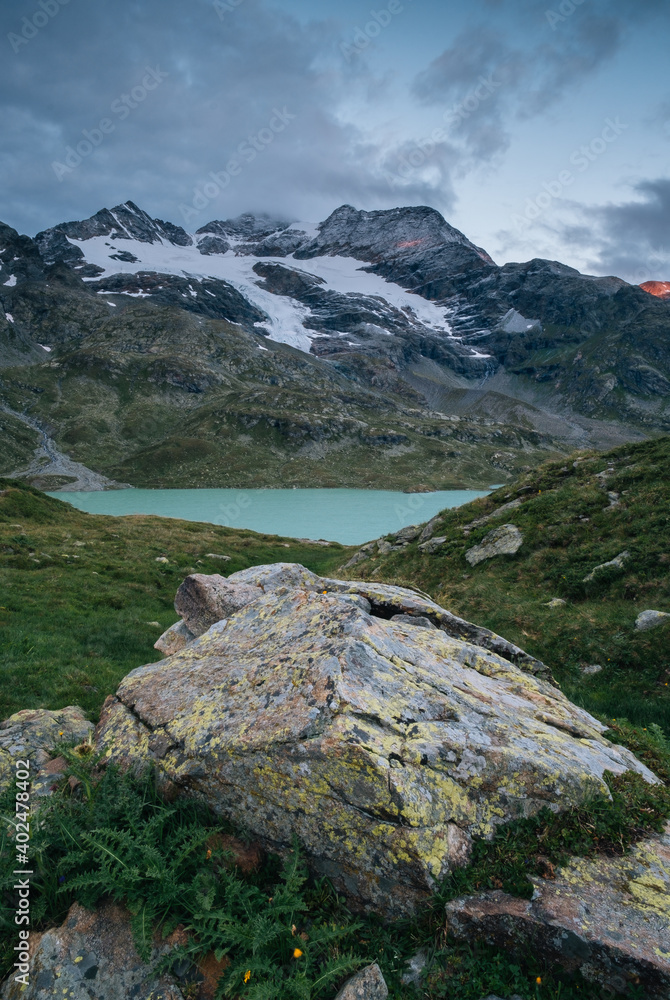 Sonnenaufgang auf dem Bernina Pass. Sonnenaufgang auf dem Bernina Pass.