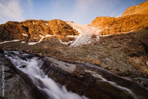Sonnenaufgang am Cambrena Gletscher