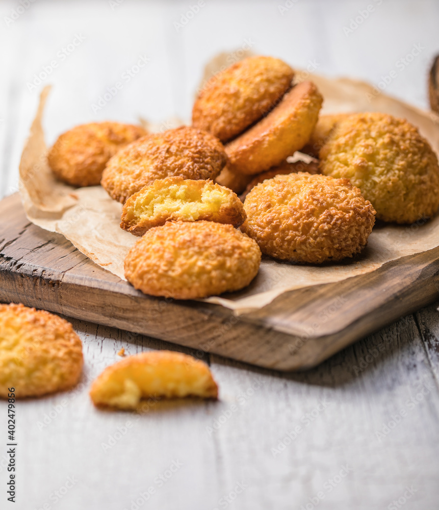 Gluten free millet cookies with coconut flakes. Cocosanki - poland cookies