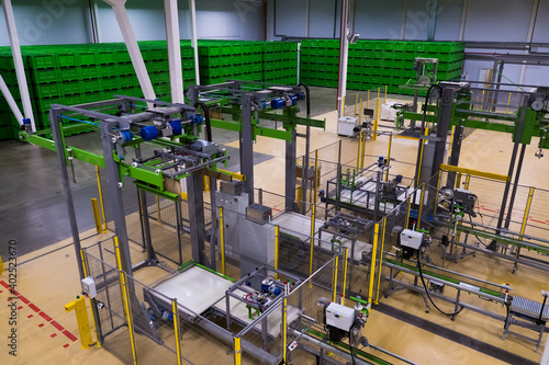 Modern automated production for sorting, processing and storage of fruits and vegetables