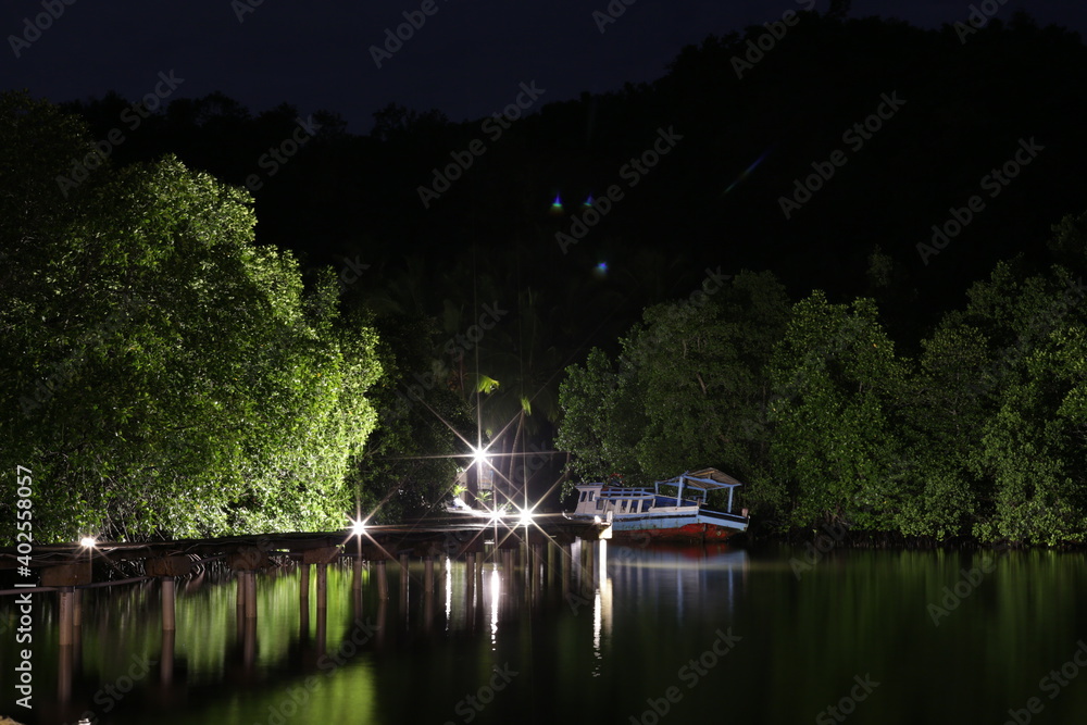 Obraz premium Night Photos Pahawang Islands, Sunda Strait, Indonesia