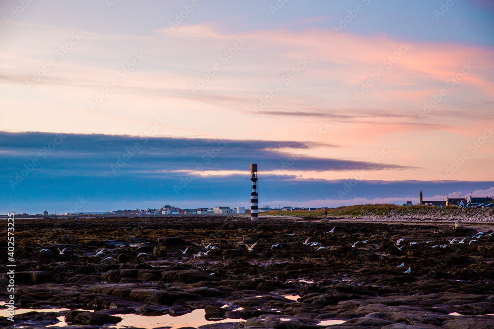 Coucher de soleil phare mer Bretagne Finistère