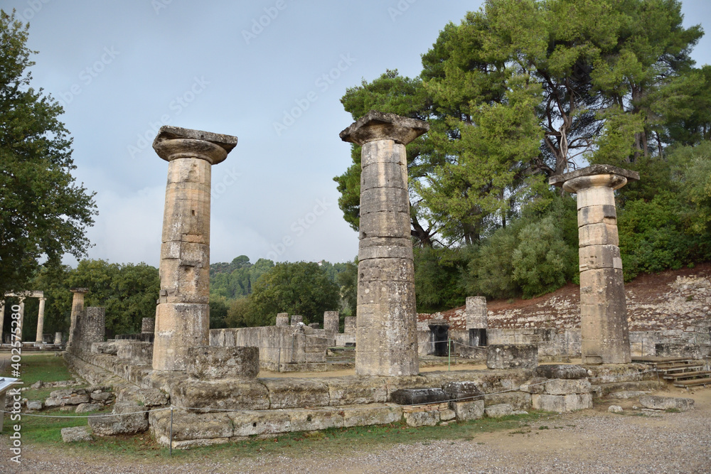 View of the main monuments and sites of Greece. Ruins of Olympia
