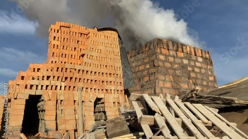 brick kiln smoking, brick kilns in pollution