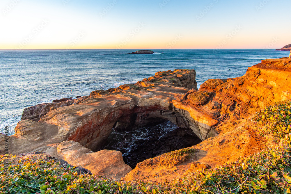 Fototapeta premium Devil's Punch Bowl at Sunset