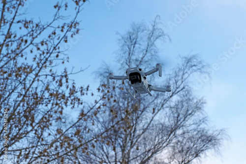 Bäume können für Drohnen eine große Gefahr sein