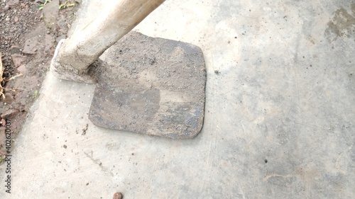 hammer and anvil