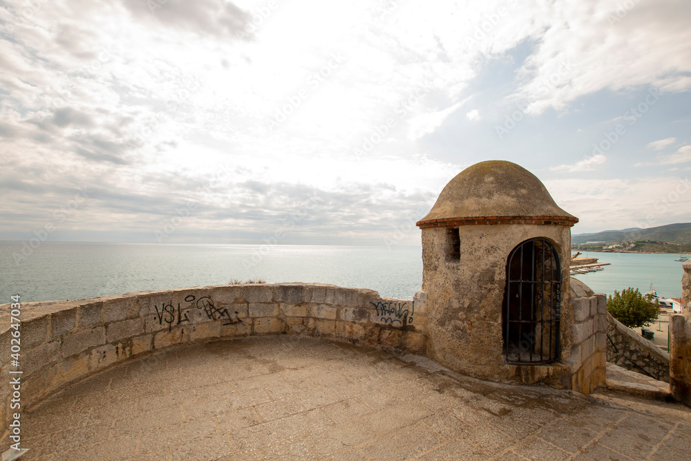 Obraz premium old fortress in the sea
