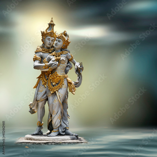 Indonesien-Bali;  Statue der hinduistischen Gottheiten  