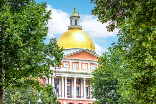Obraz na płótnie The Massachusetts State House on the Freedom Trail Boston Massachusetts USA w salonie