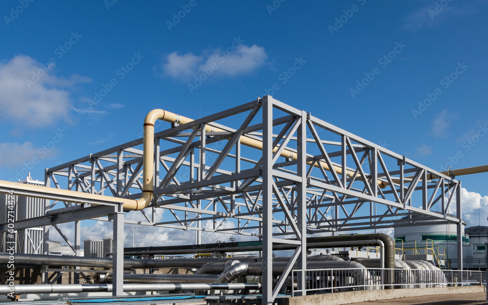 Metal construction for pipeline installation at the oil product terminal Metal construction for pipeline installation at the oil product terminal