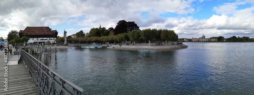 Konstanz am Bodensee mit Hafen und Schiffen,
Schifffahrt, Hafenpromenade, Anleger, Imperia photo