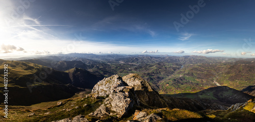 Txindoki peak with the great views to all the Basque Country. © Jorge Argazkiak