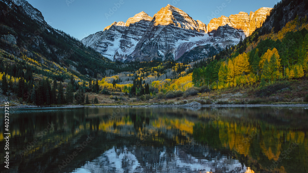 Maroon Bells at sunrise in the fall.