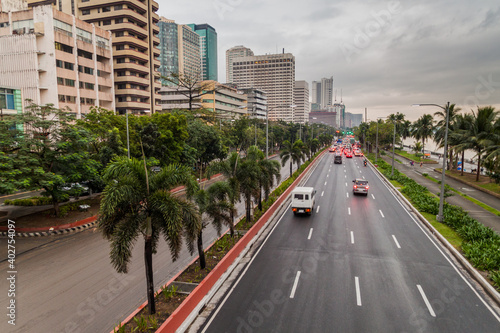 Roxas boulevard in Ermita district in Manila, Philippines © Matyas Rehak