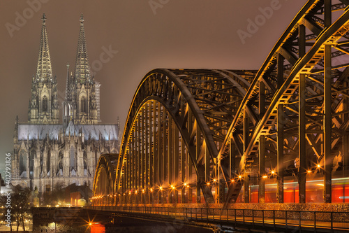 Hohenzollernbrücke & Kölner Dom, Cologne, Germany © Michael
