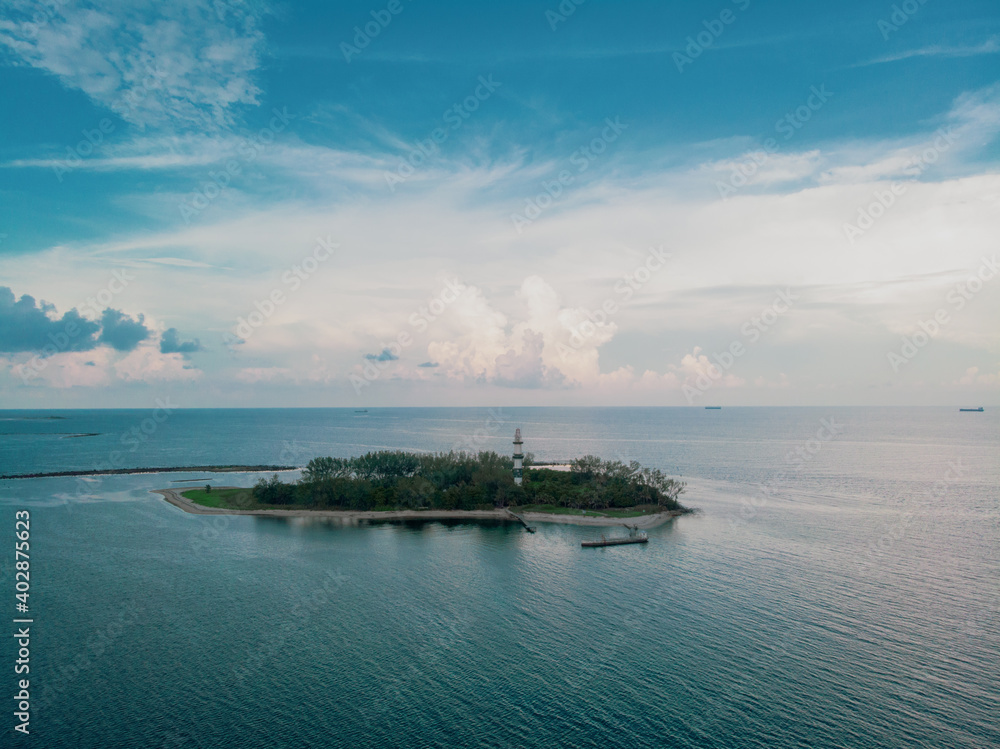 Fotografías aéreas de la Isla de los Sacrificios ubicada cerca del Puerto de Veracruz, México.
