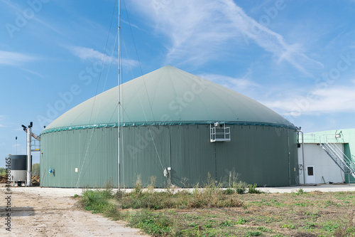 Renewable Biogas Energy and Sustainable Development © nerksi