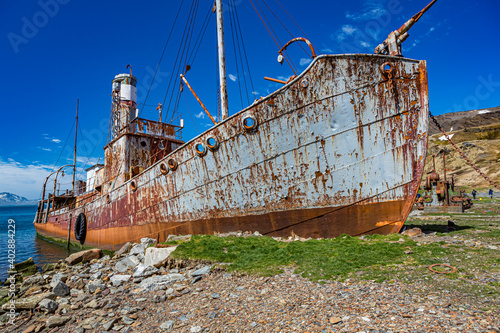 Картината върху платно Rusting whaling ship decays on shore in Grytviken, South Georgia