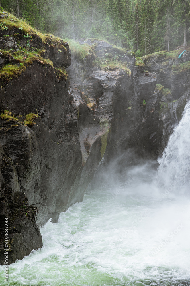 Naklejka premium Direct view to the Rjukandefoss waterfall near Hemsedal