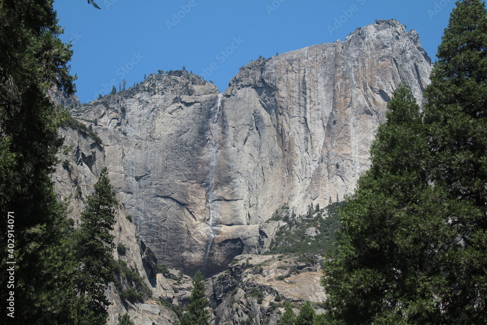 Yosemite national park mountains landscape