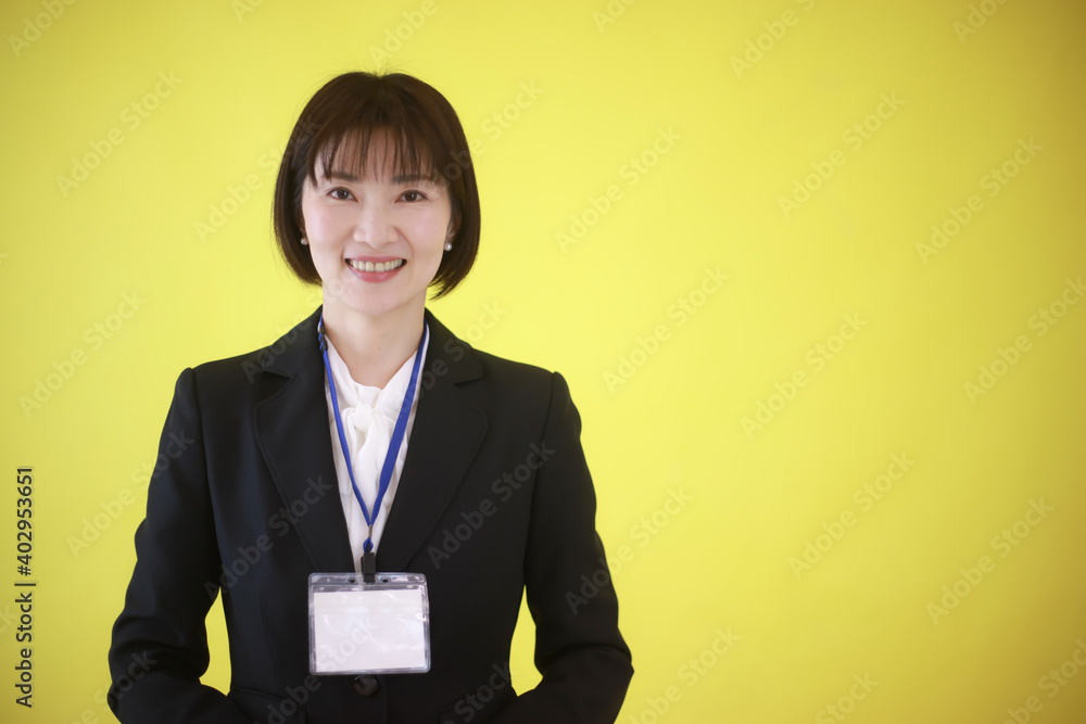 女性社員イメージ
