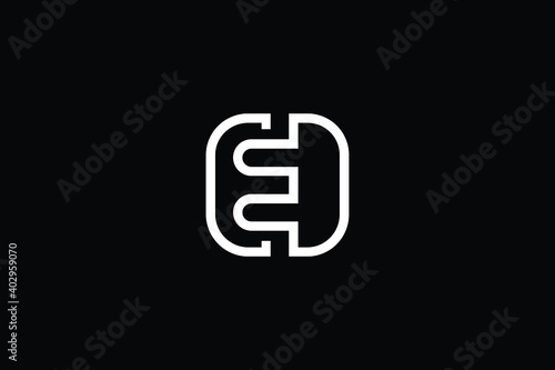 ED logo letter design on luxury background. DE logo monogram initials letter concept. ED icon logo design. DE elegant and Professional letter icon design on black background. E D DE ED