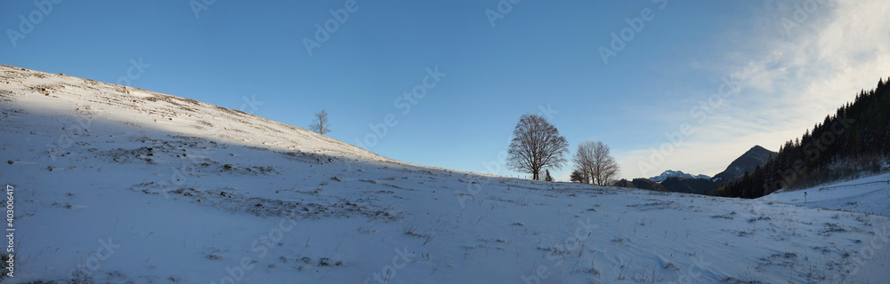 Panorama-Spaziergang am Reifenberg Panorama-Spaziergang am Reifenberg