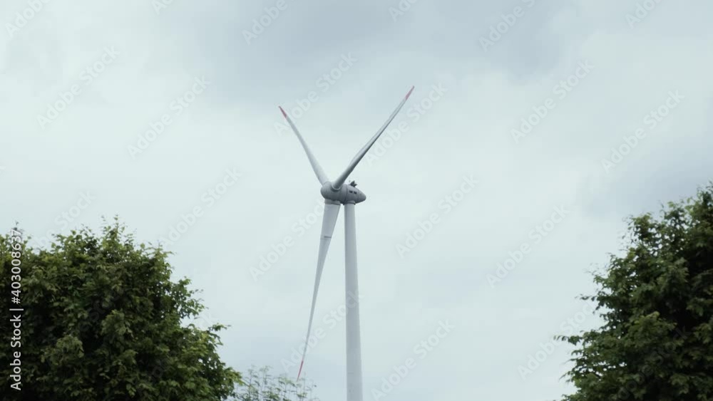Wind Turbine Propellers Rotating Wind Turbine Propellers Rotating