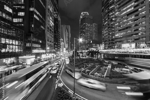 Canvas Print Traffic in downtown of Hong Kong city at night