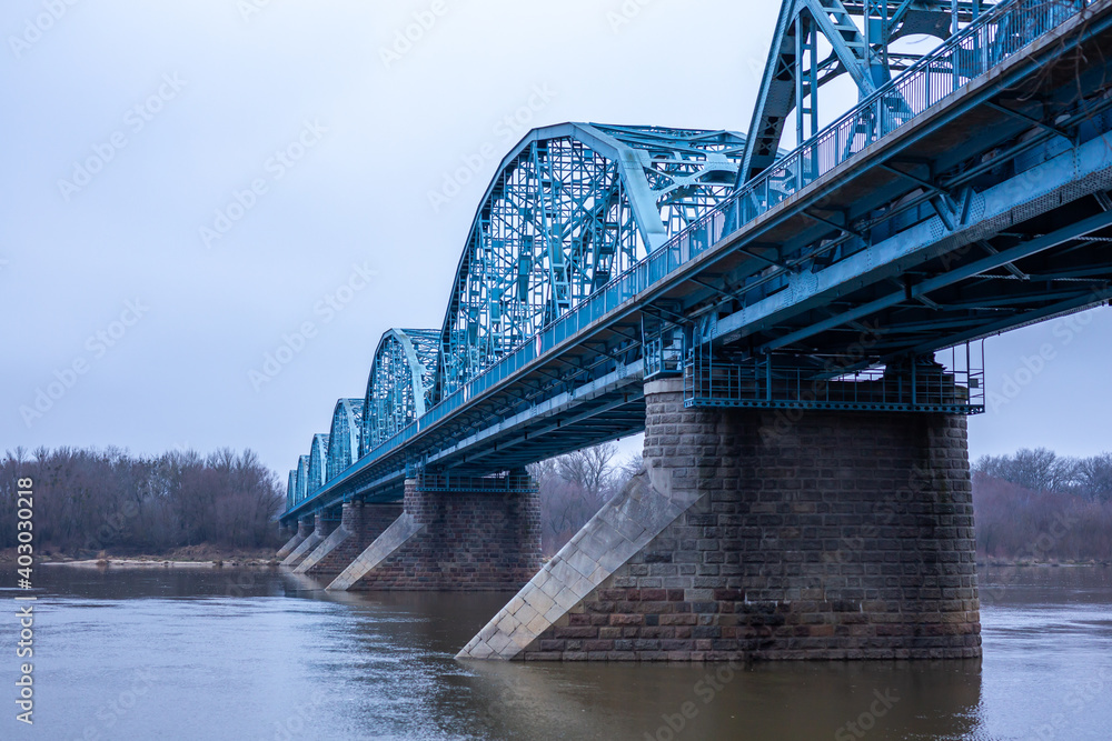 Naklejka premium Steel road bridge over the Vistula River at Nowy Dwór Mazowiecki