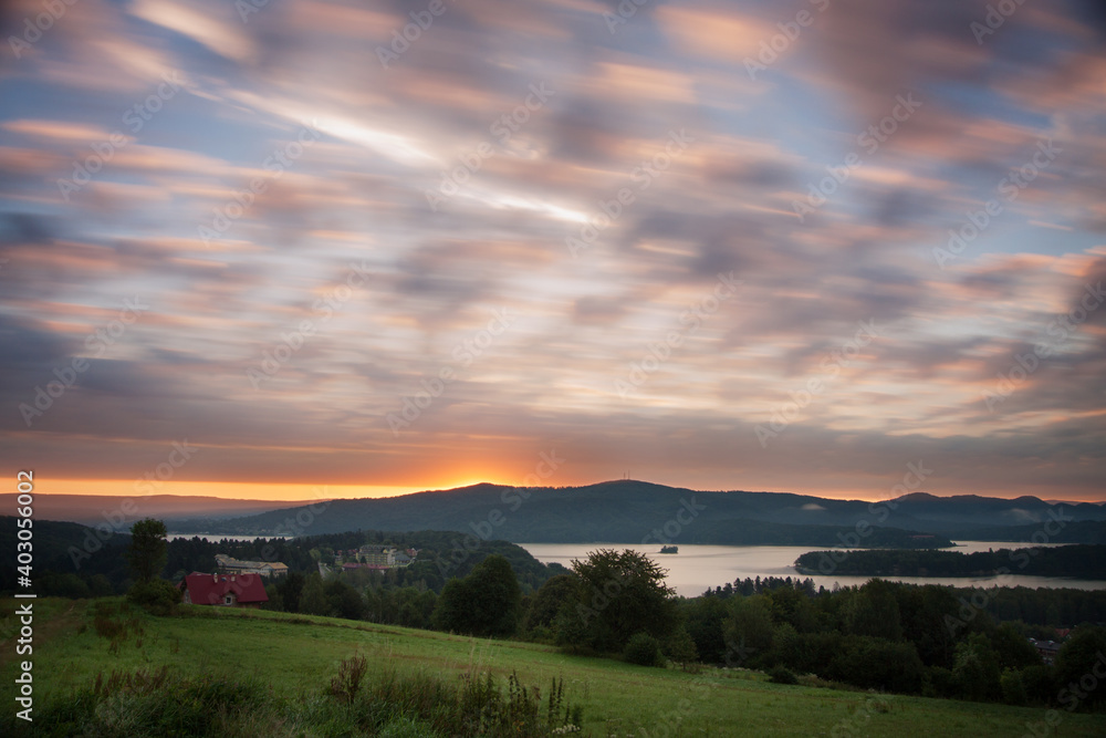 Fototapeta premium sunset in the mountains