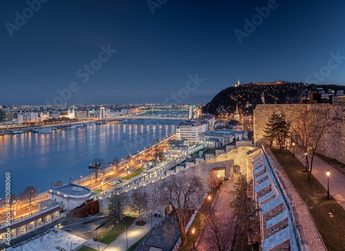Nice view on Budapest in wi...