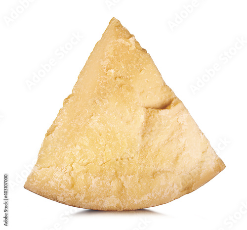 фотографія Parmesan cheese wedge isolated on white background