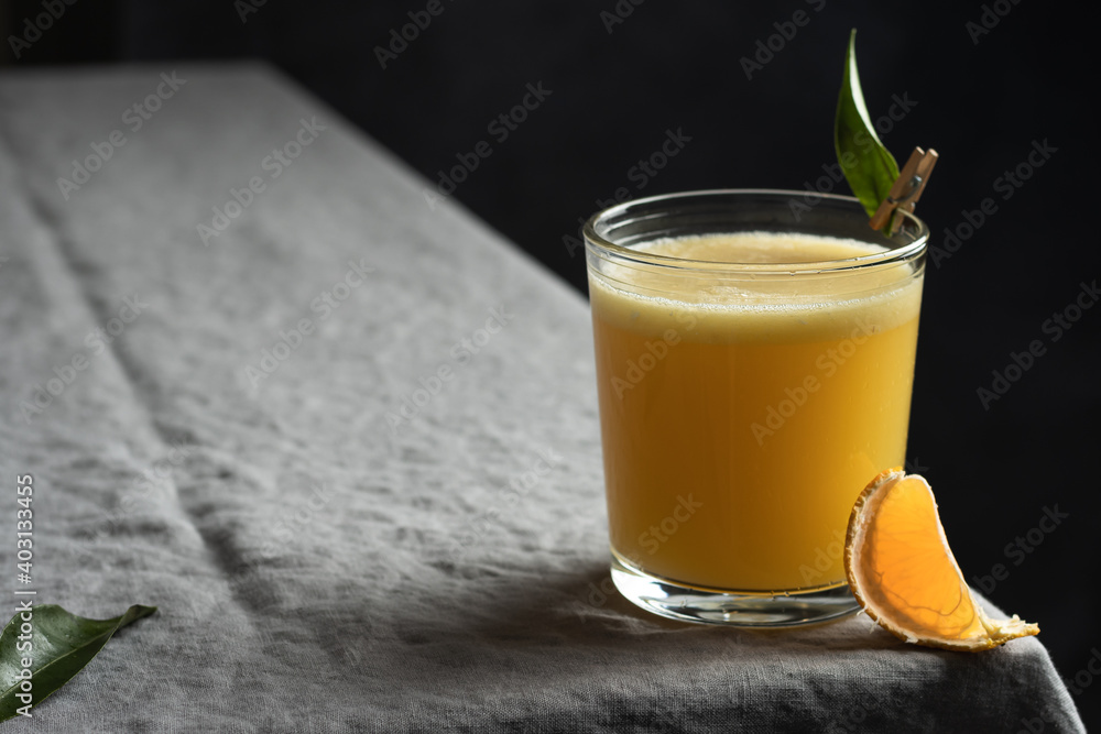 Fototapeta premium mandarin cocktail
